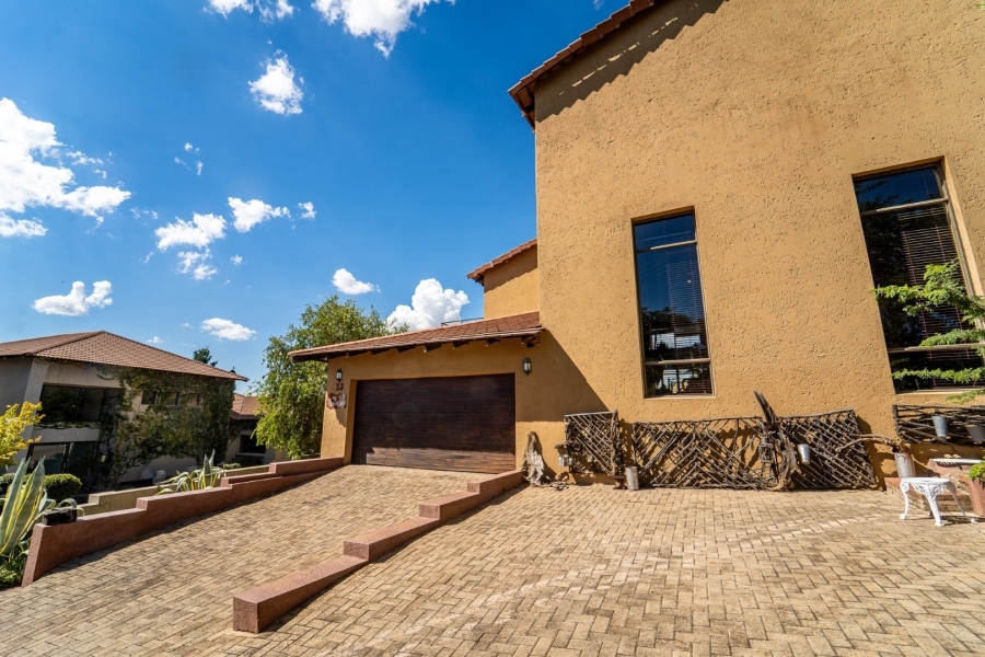 4 Bedroom Property for Sale in Woodland Hills Free State